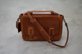 Americana Messenger #201 | Chestnut | Coronado Leather