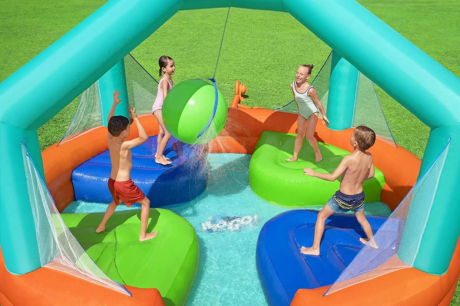 Bestway H2OGO!  Dodge & Drench Water Park (14'9" x 14'9" x 8'9"/4.5m x 4.5m x 2.68m)