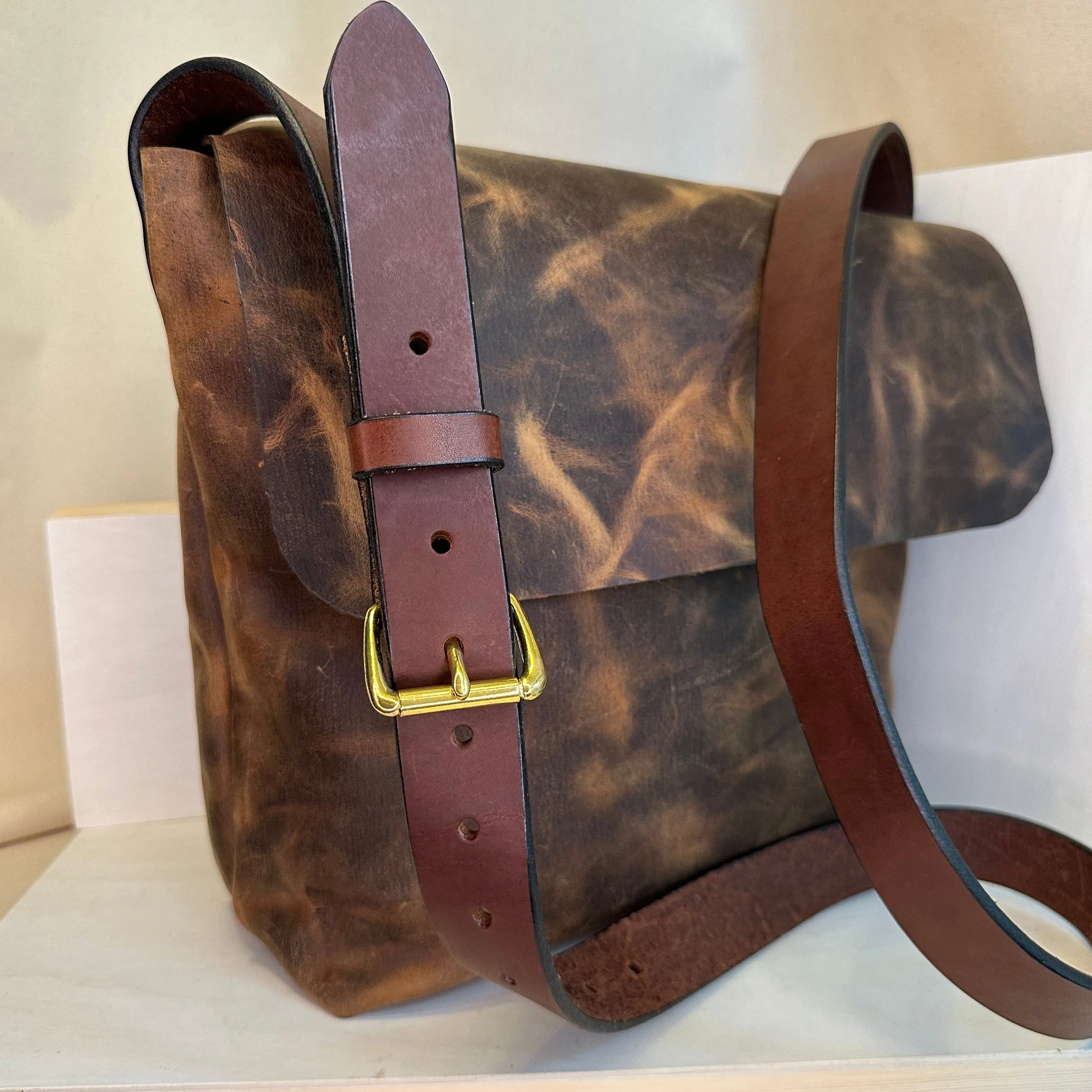 Brown Pull Up Leather Messenger Bag