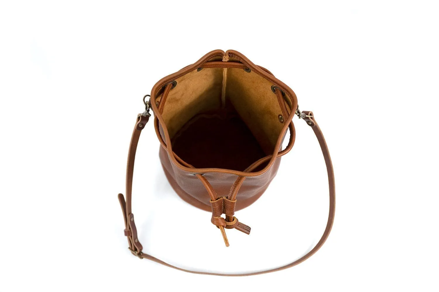 LEATHER BUCKET BAG - LARGE - PEACH FUZZ - IN STOCK