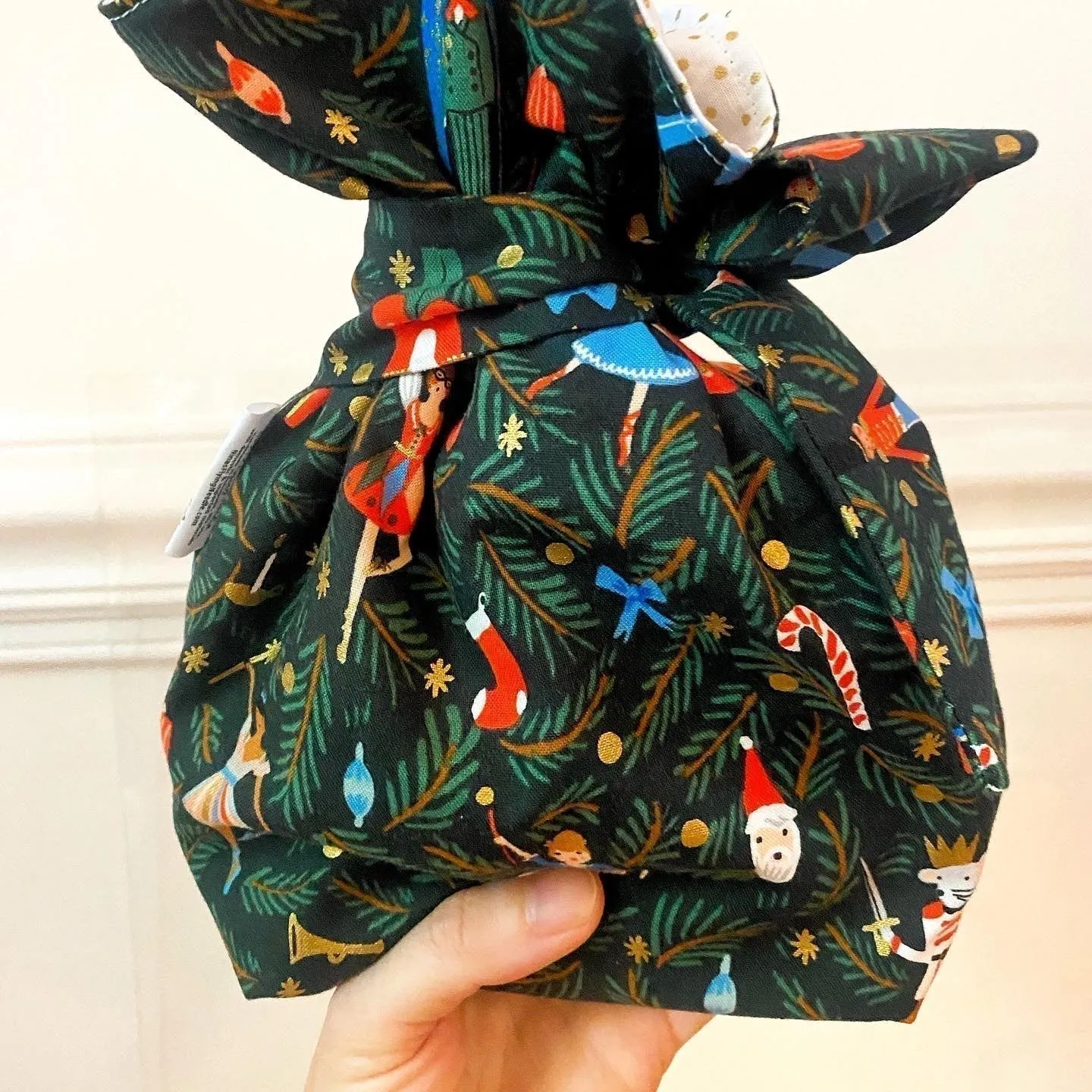 Little Something Gift Bag - Winter