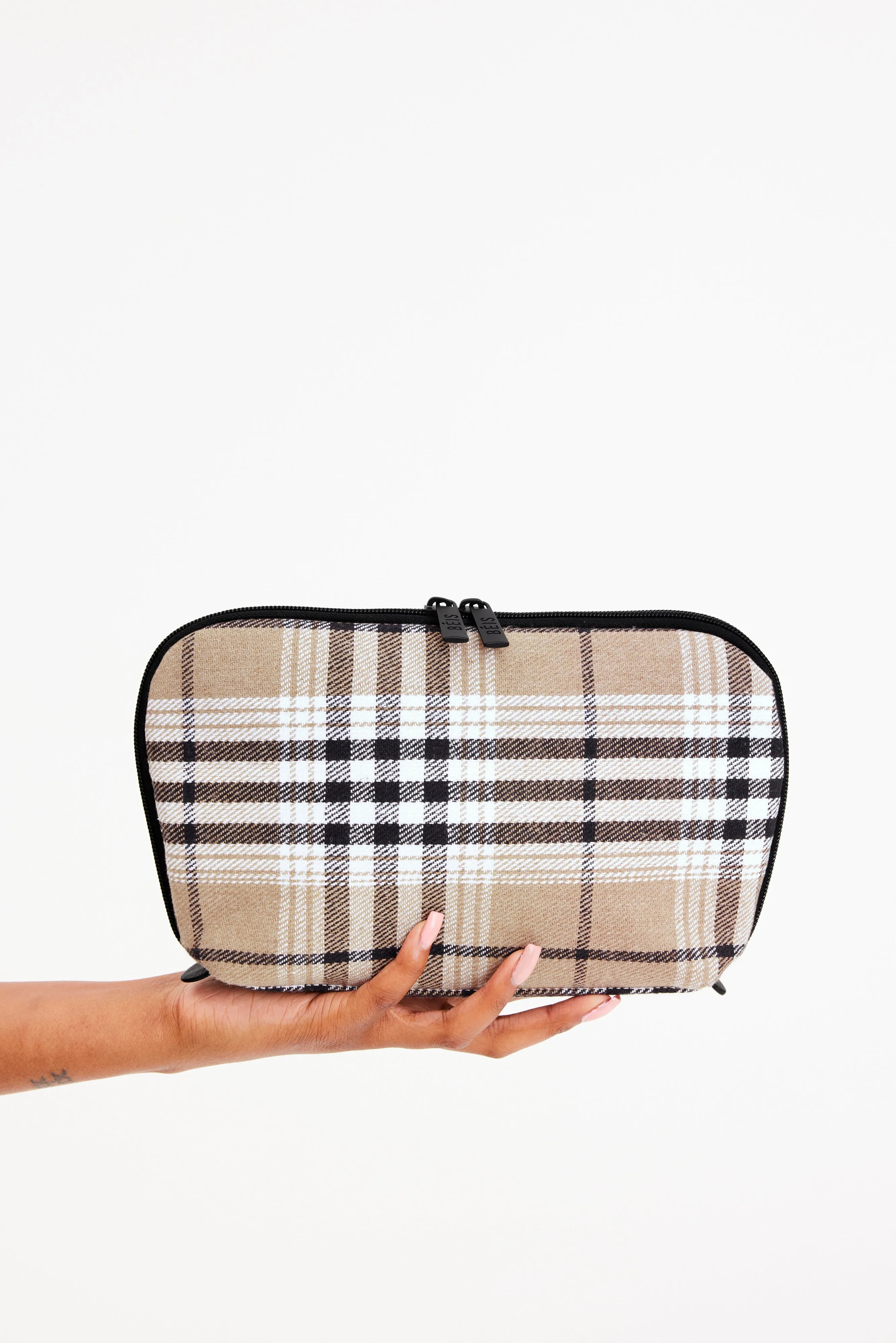 The Cosmetic Pouch Set in Plaid