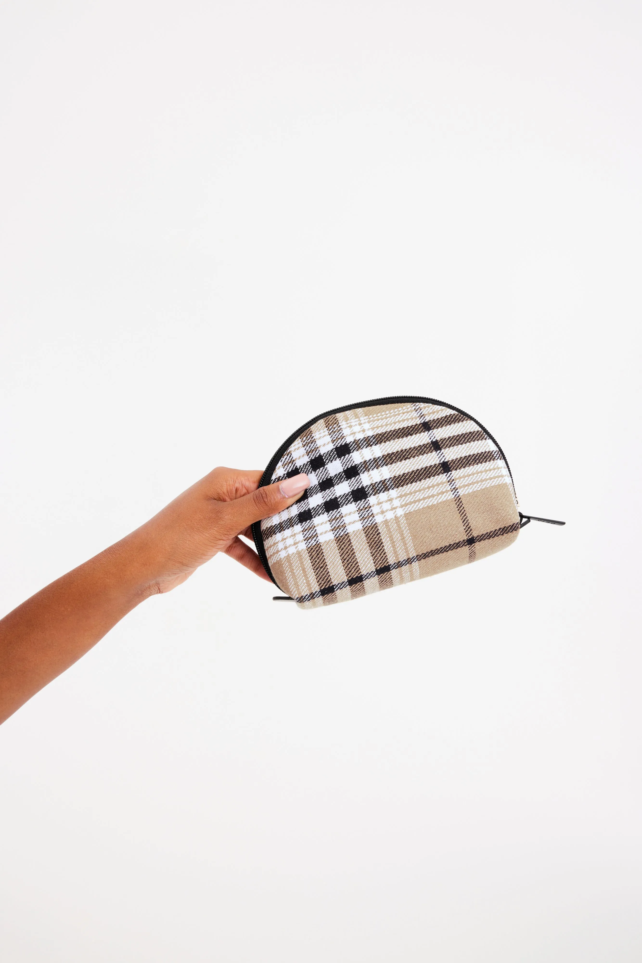 The Cosmetic Pouch Set in Plaid