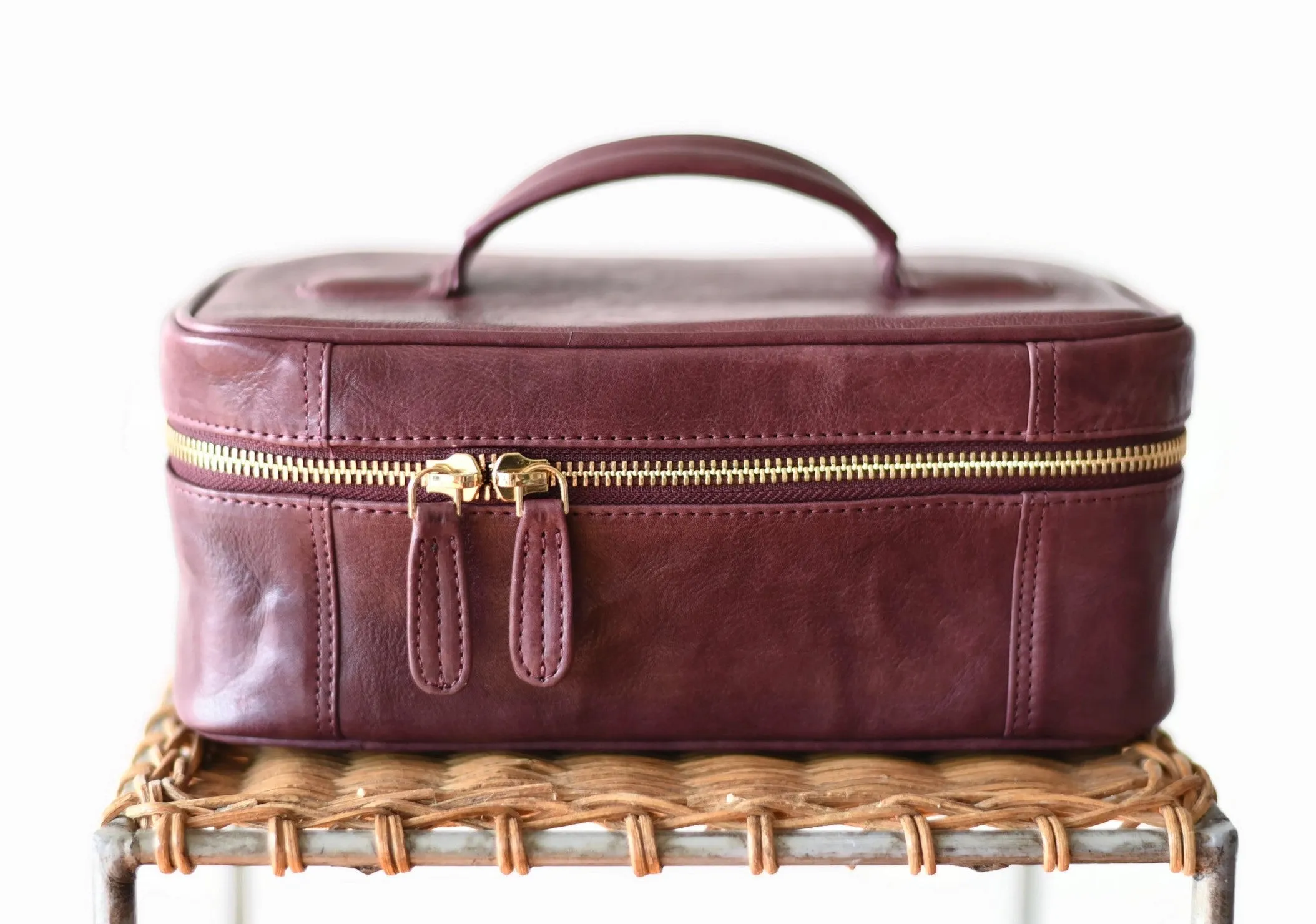 Toiletry Bag - Wine