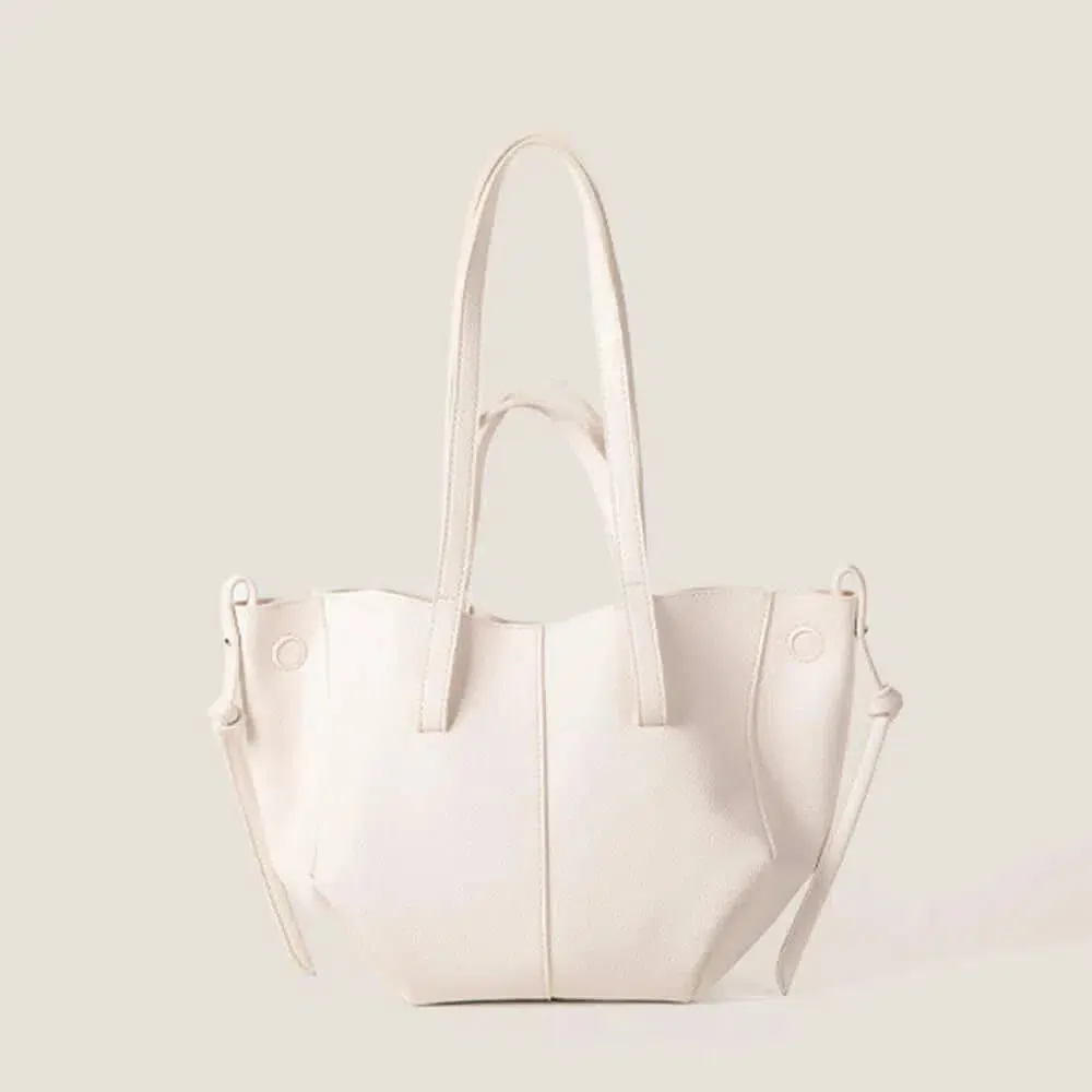 Valeria – Lightweight everyday elegance – Tote bag